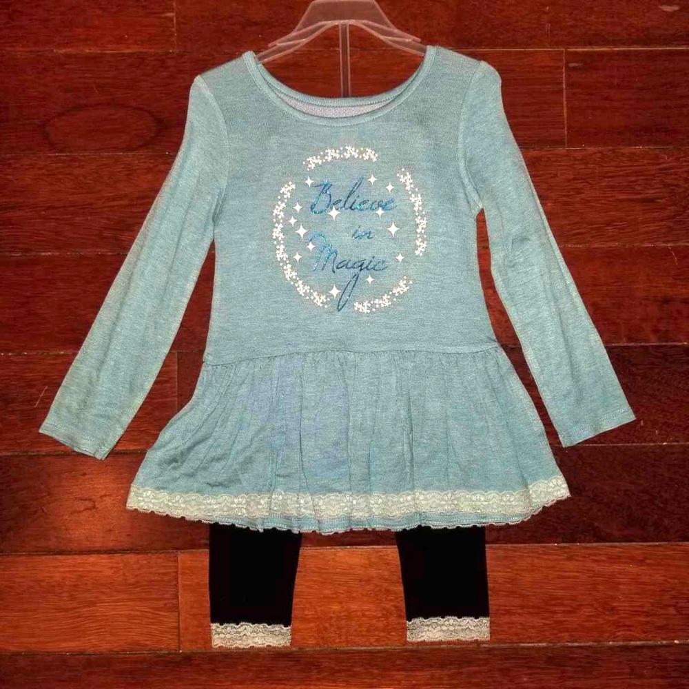Adorable two piece peplum top and leggings.